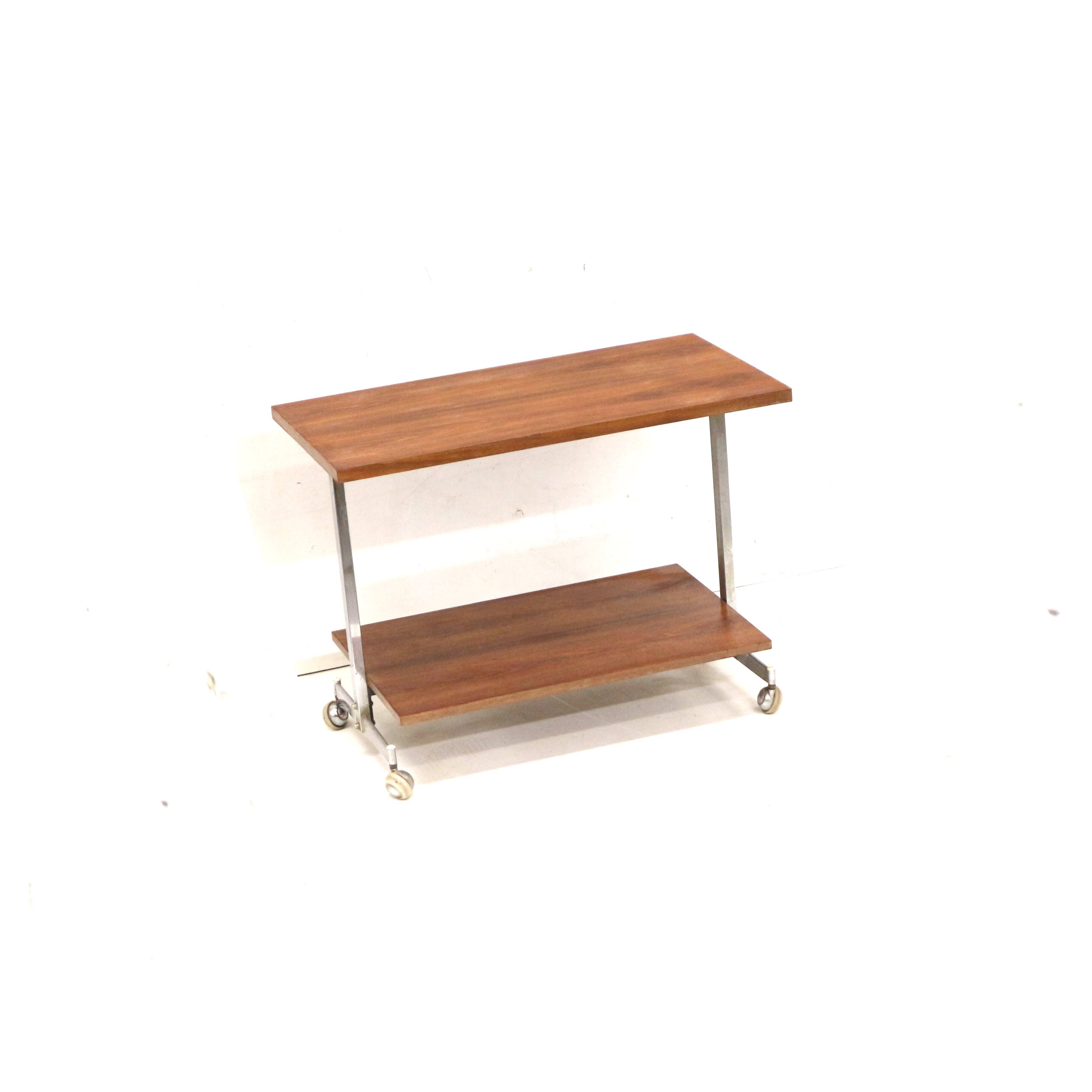 Vintage serving trolley / side table / TV cabinet made of teak from the 196
