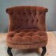 Facteuil toad in padded velvet
