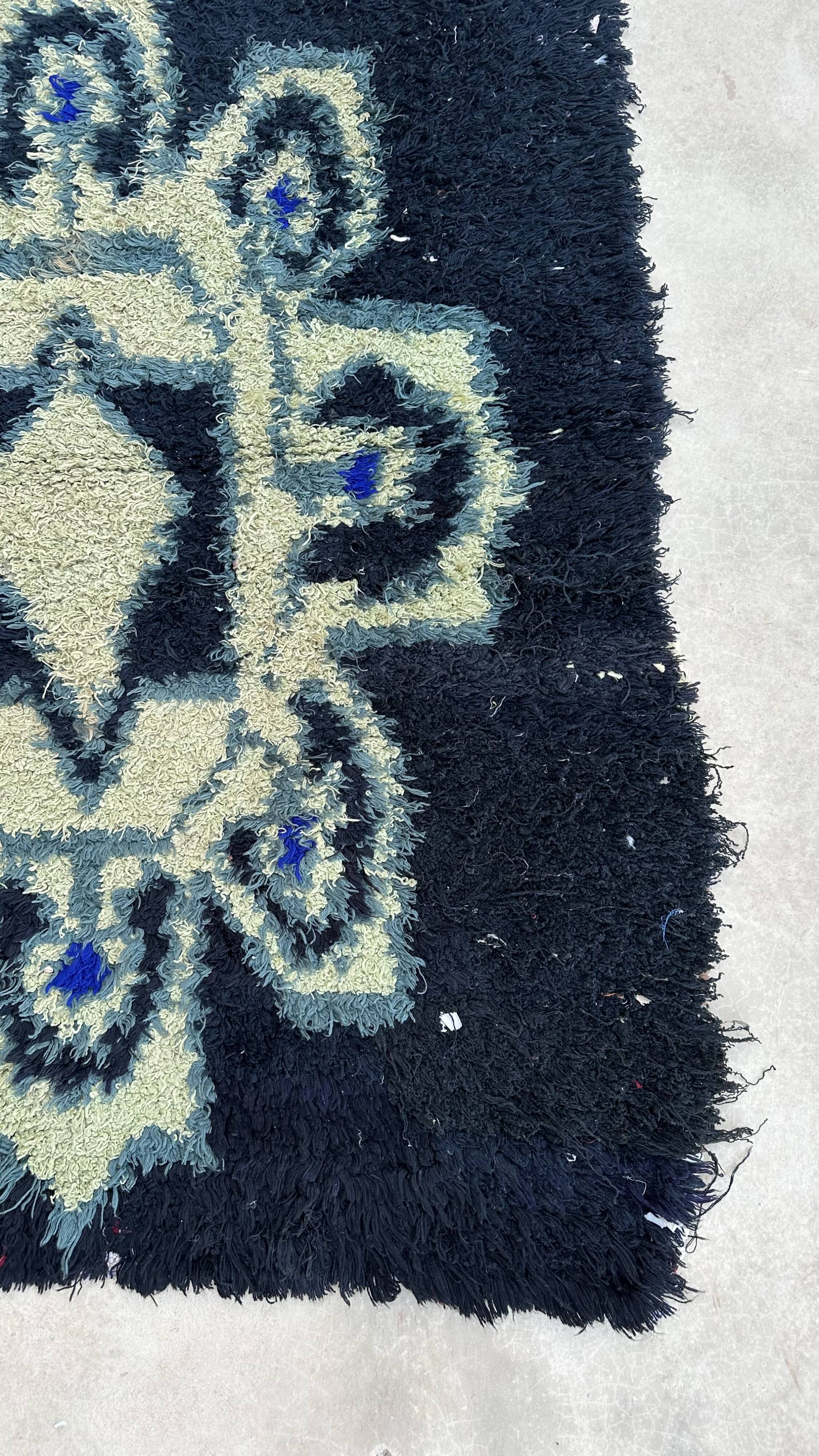 Moroccan Boujad rug black - 108 x 323 cm