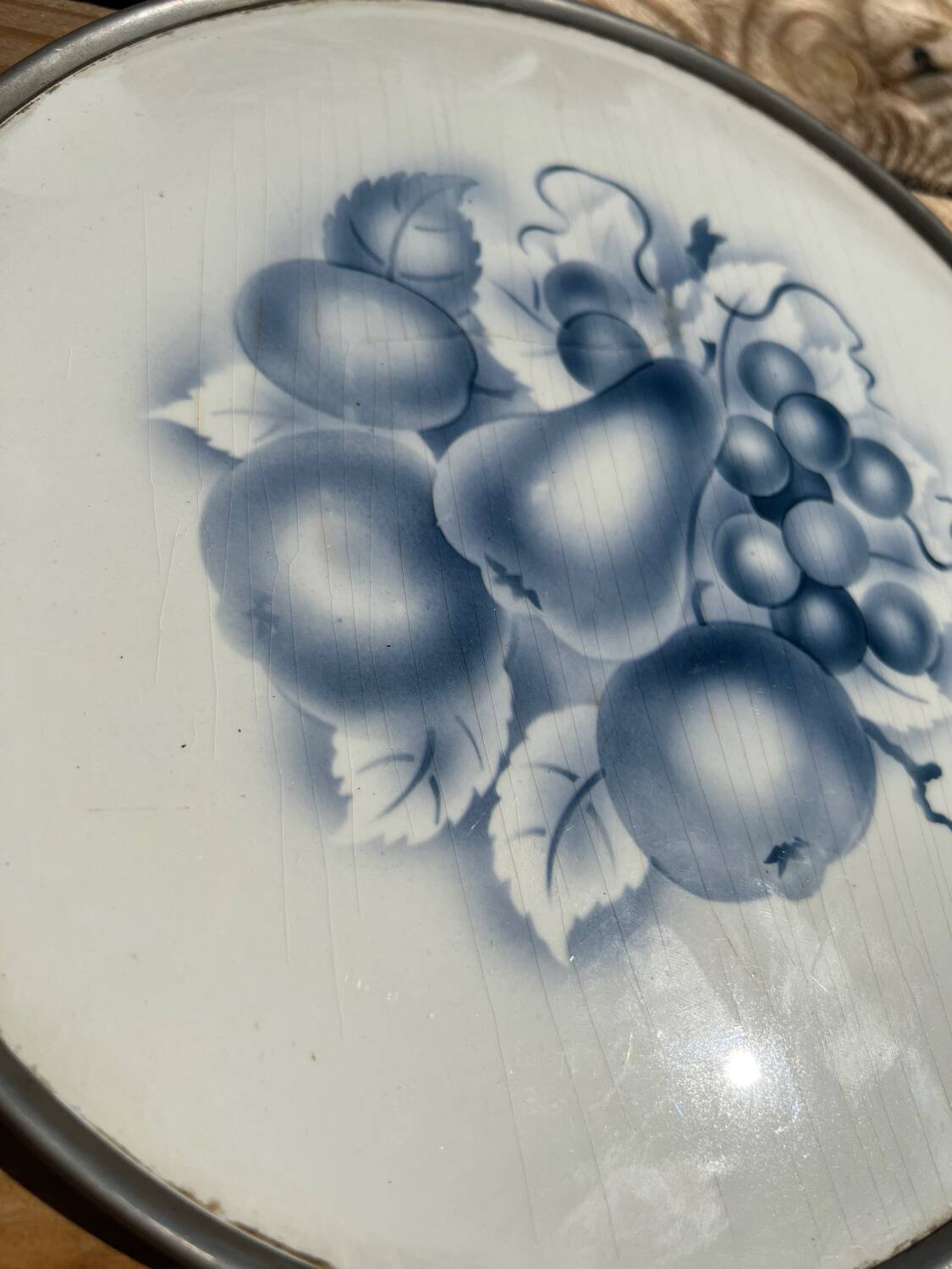 Art Nouveau cake tray/plate. Iron handles/rings