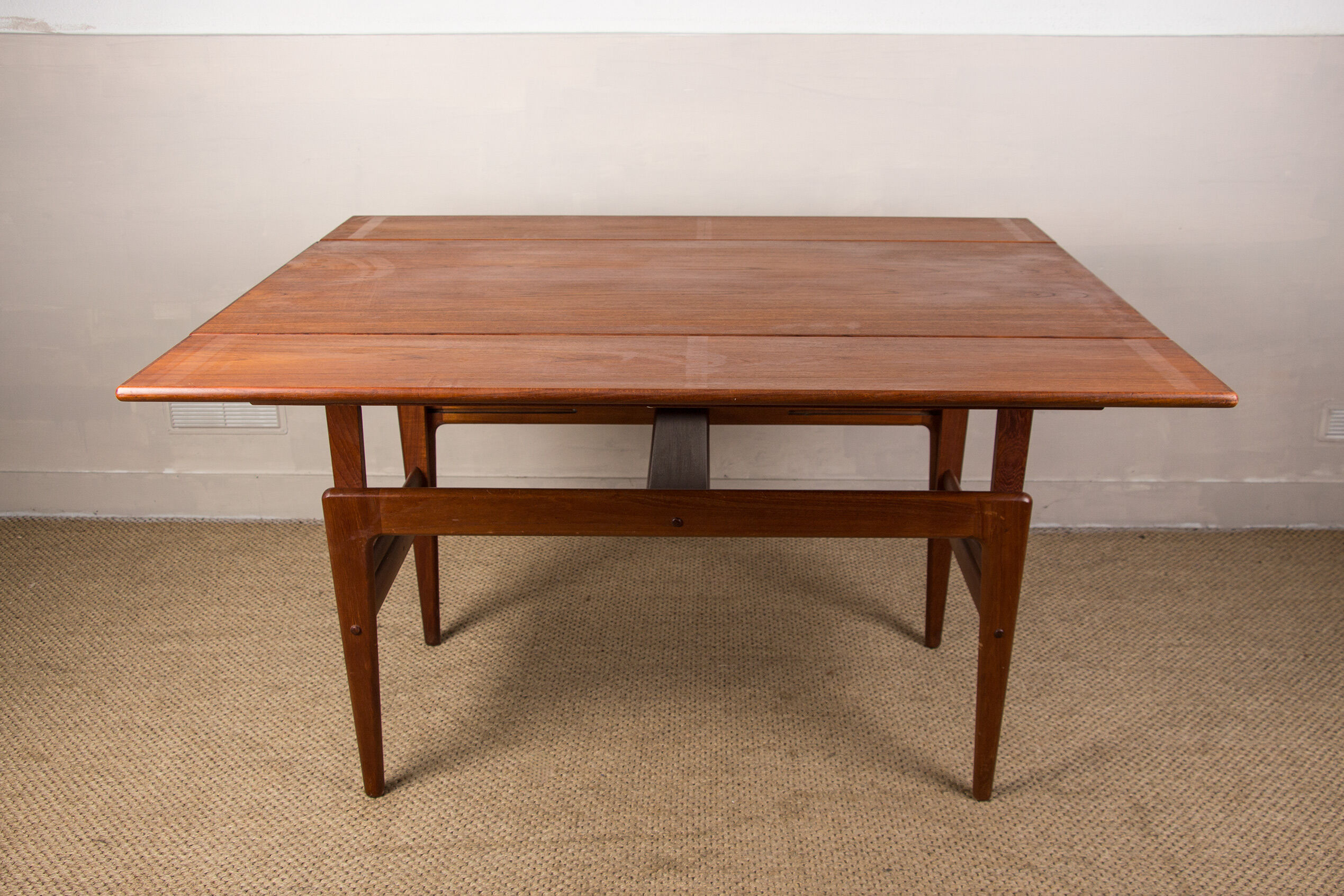 Danish teak table model "elevator" adjustable high and low, Kai Kristiansen, V.M.Mobler 1960