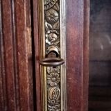Armoire parisienne vitrée