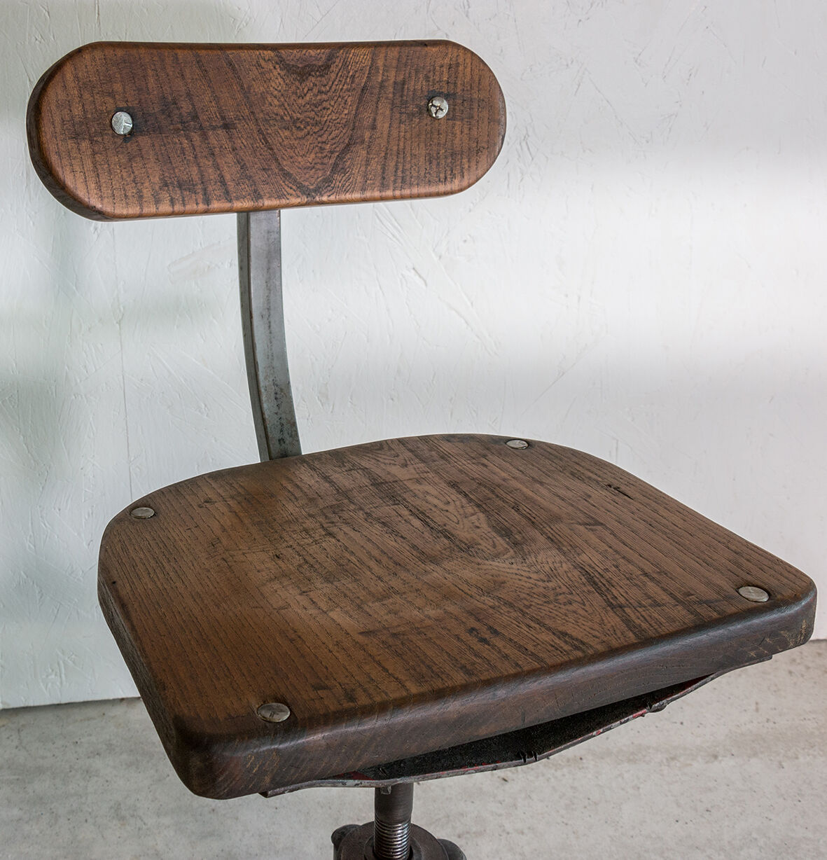 Bienaise workshop chair