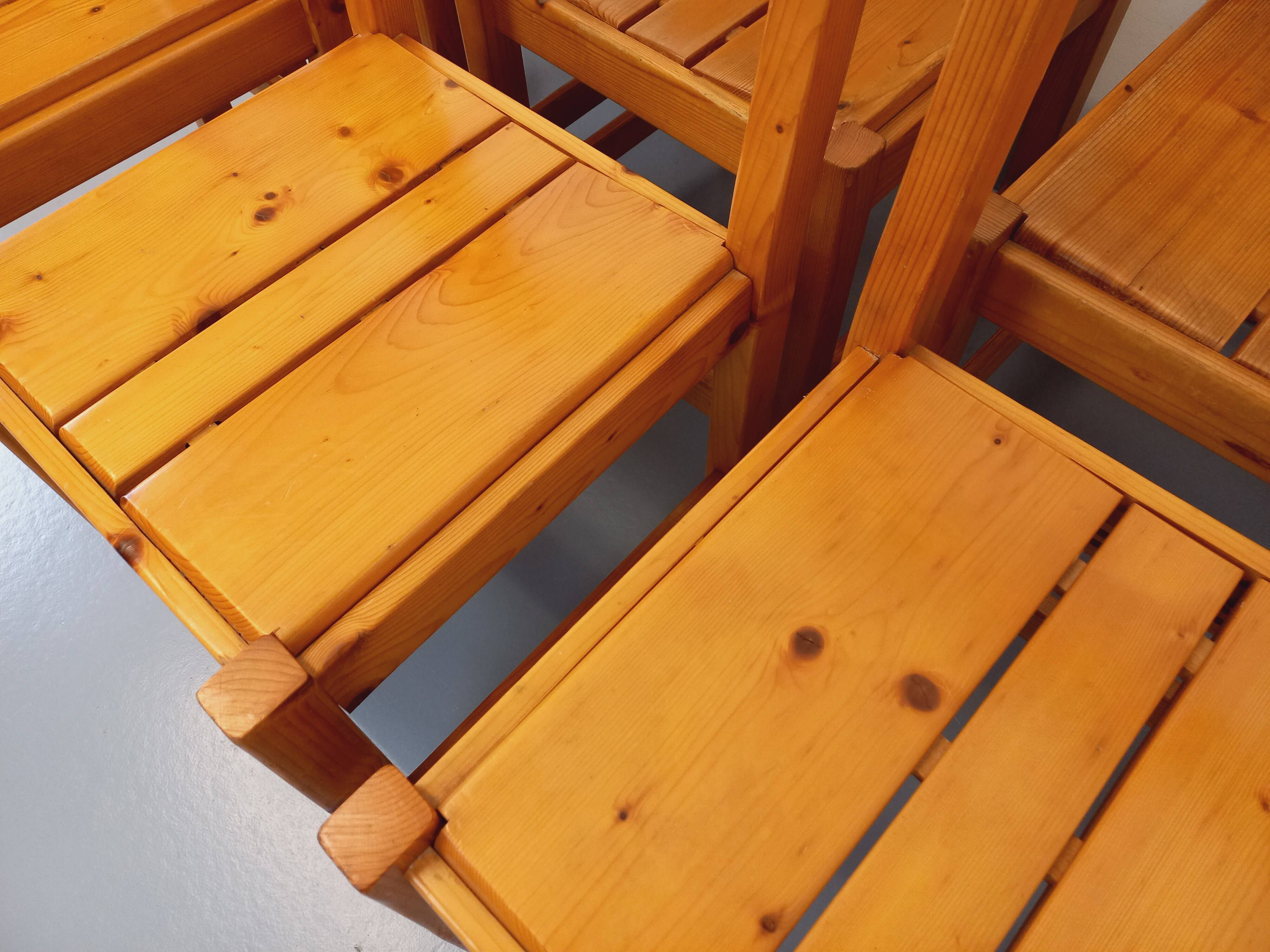 Set of 6 vintage Les Arcs chairs in pine from the 60s 70s
