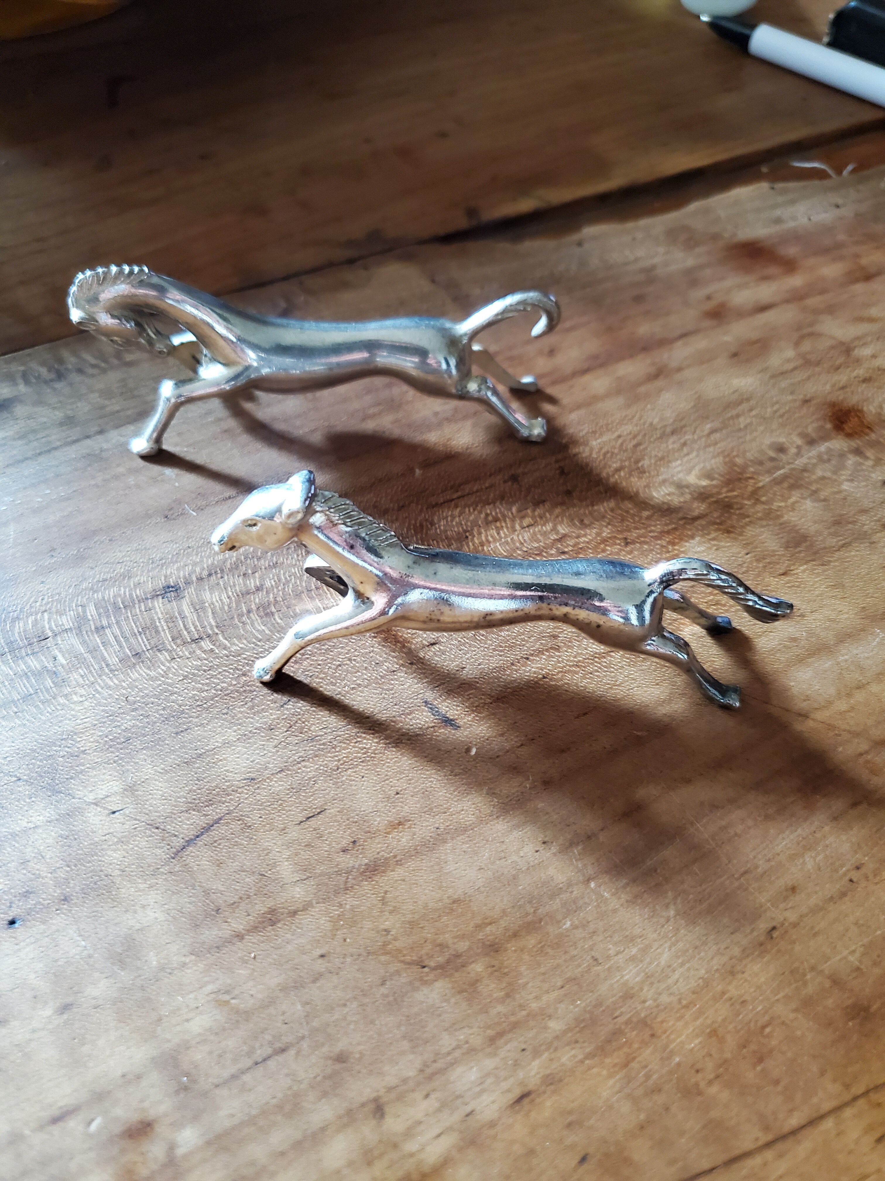 12 horse knife holders