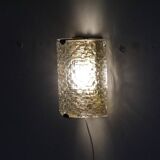 1970 wall lamp in brass and glass