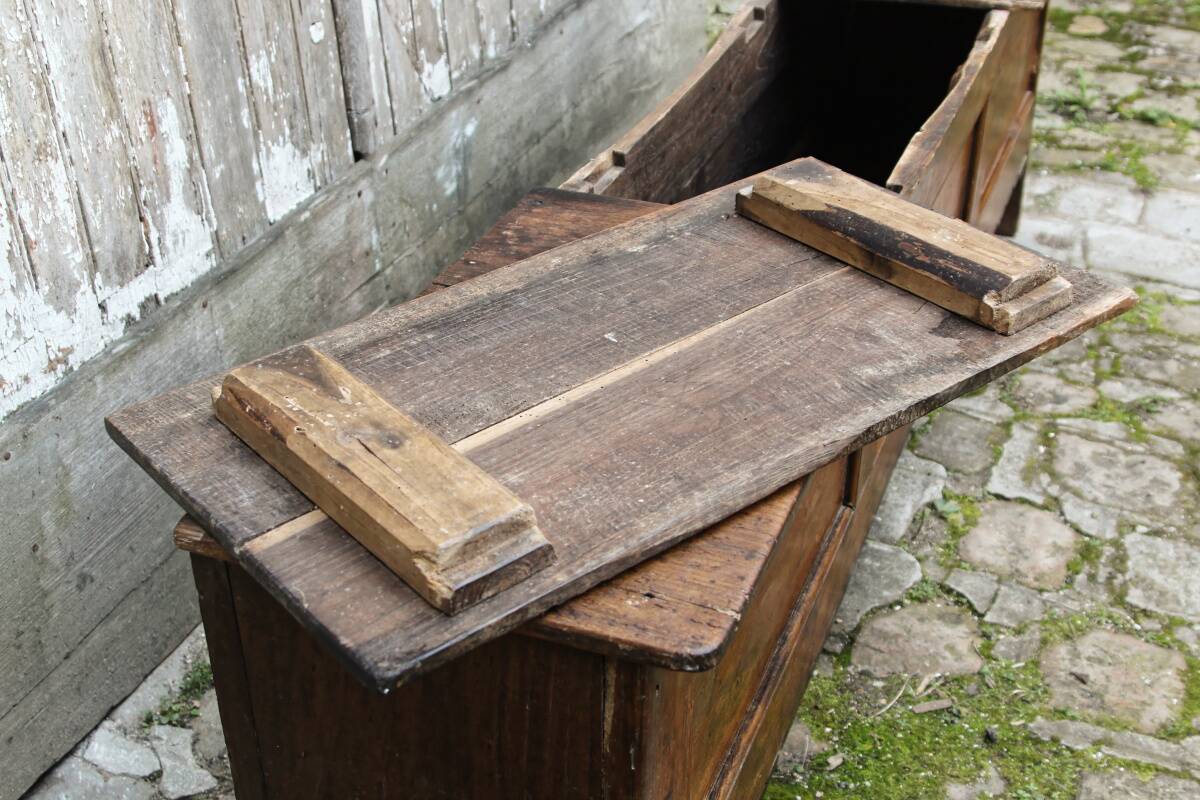 Wooden chest bench, 18th century
