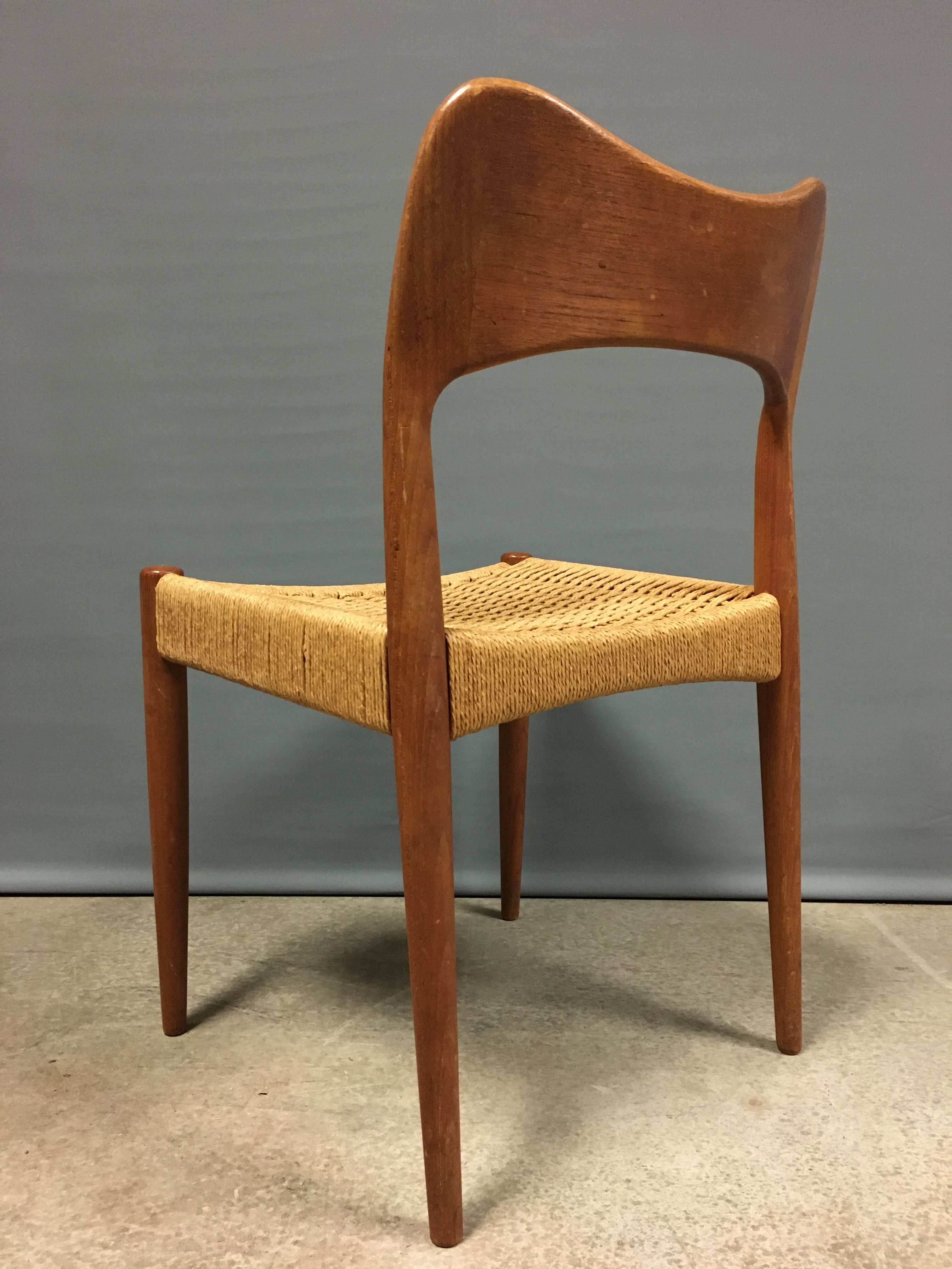 Ensemble de 4 chaises Arne Hovmand Olsen pour Mogens Kold