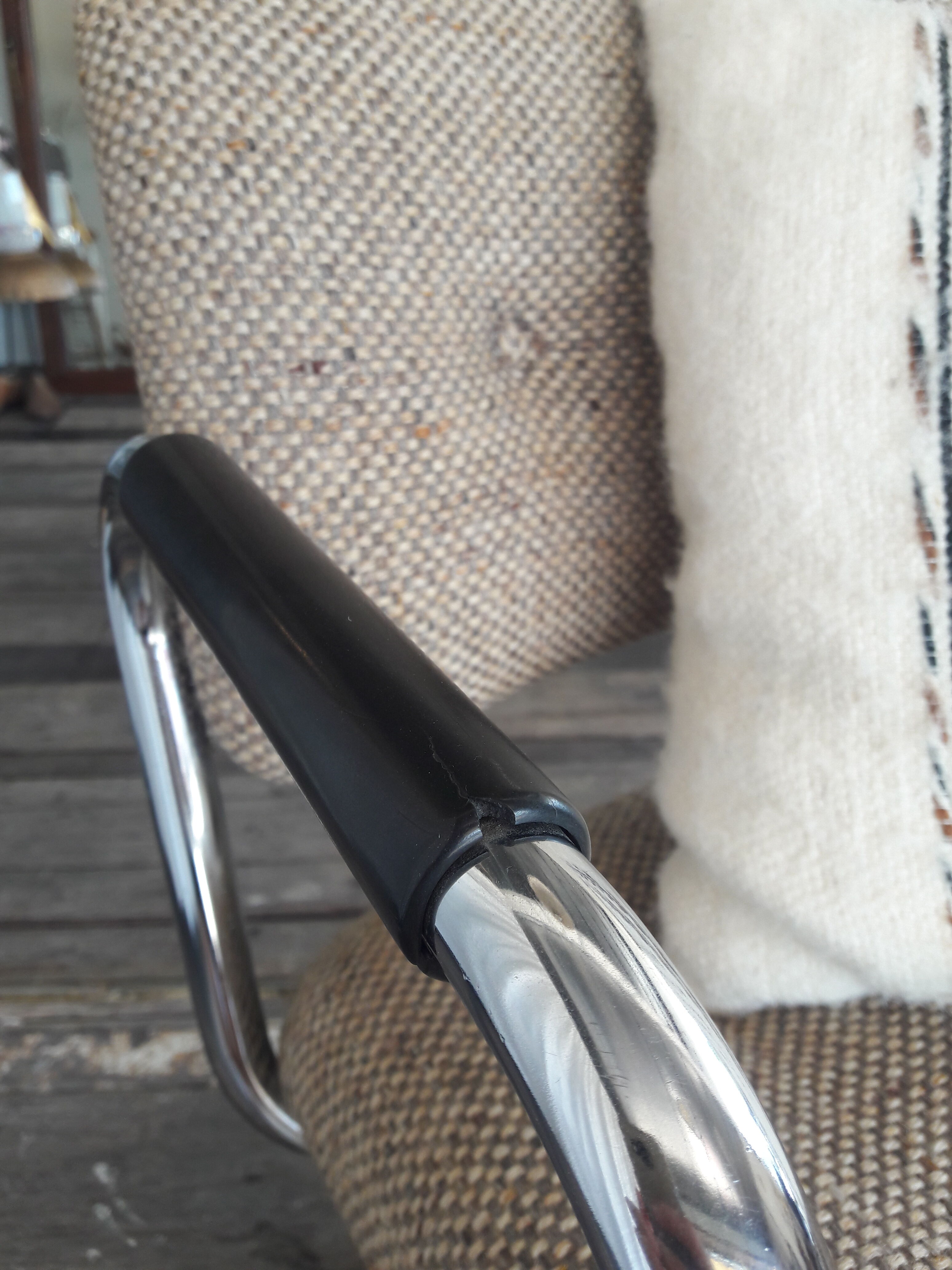 Strafor office armchair  70