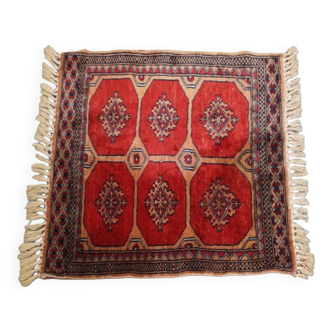 Tapis carré noué à la main – 63x61 cm