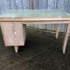 Bureau vintage en chêne lasuré à 3 tiroirs a caisson