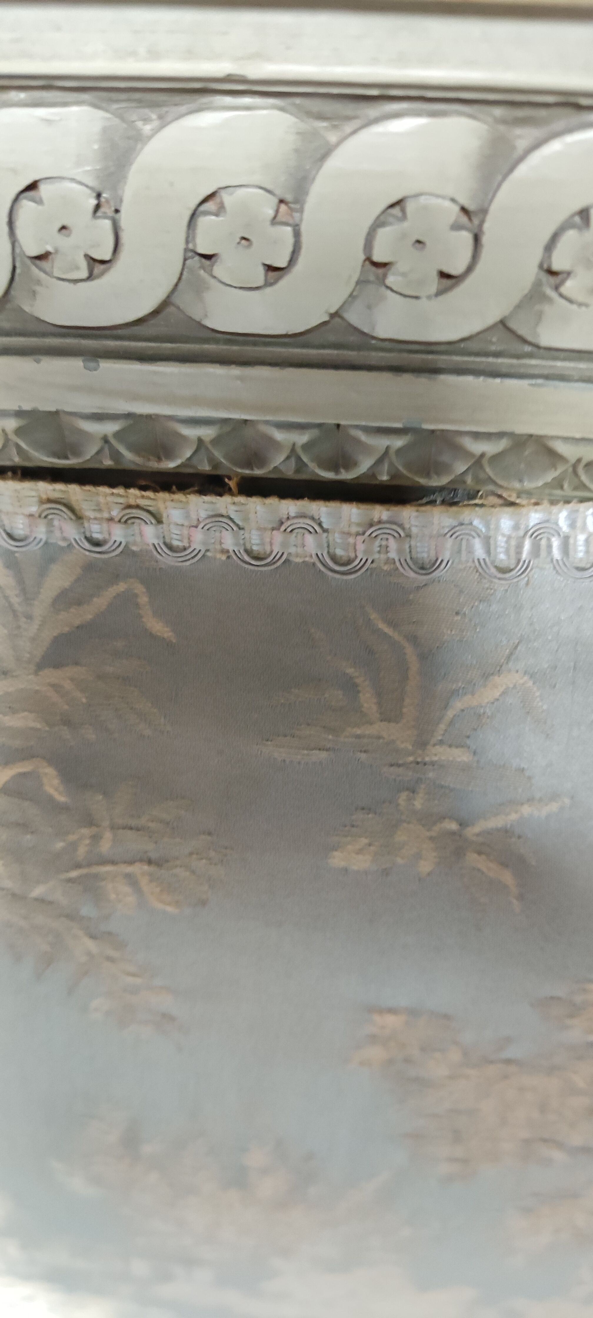 Bed patina style Louis xv, 140x190 cm, year 30