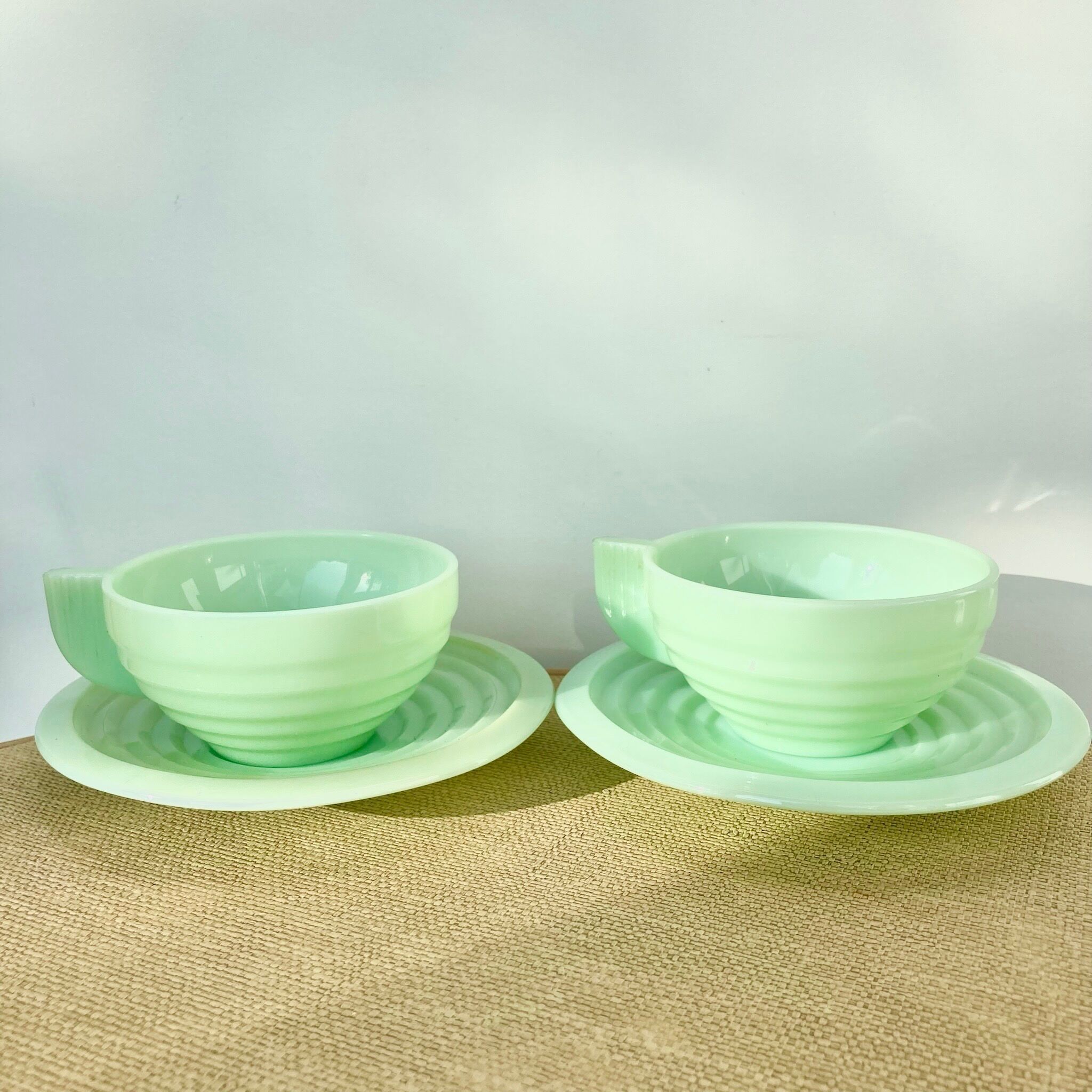 2 cups and saucers opaline mint art deco 50/60