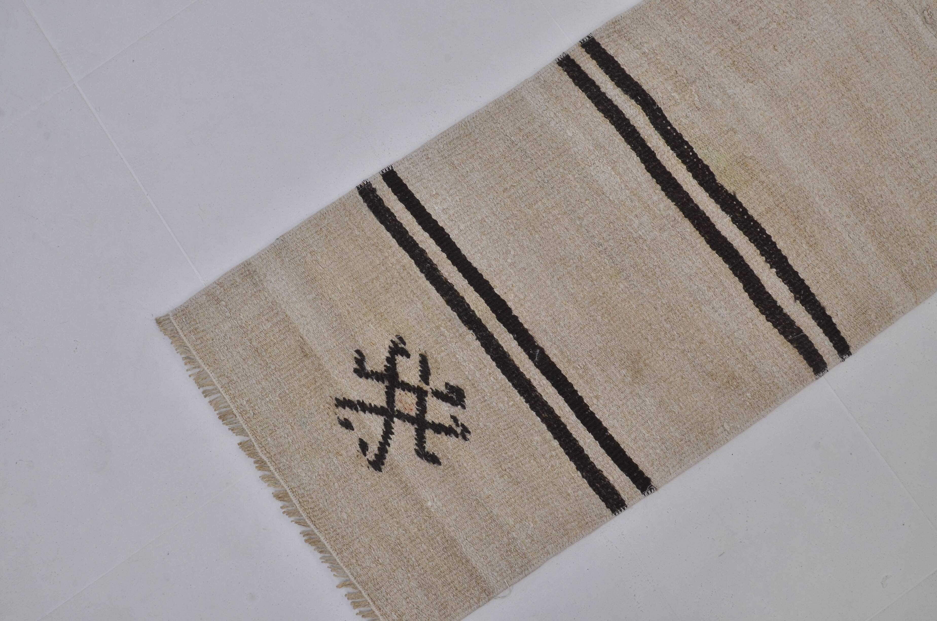 Tapis vintage en chanvre fait main