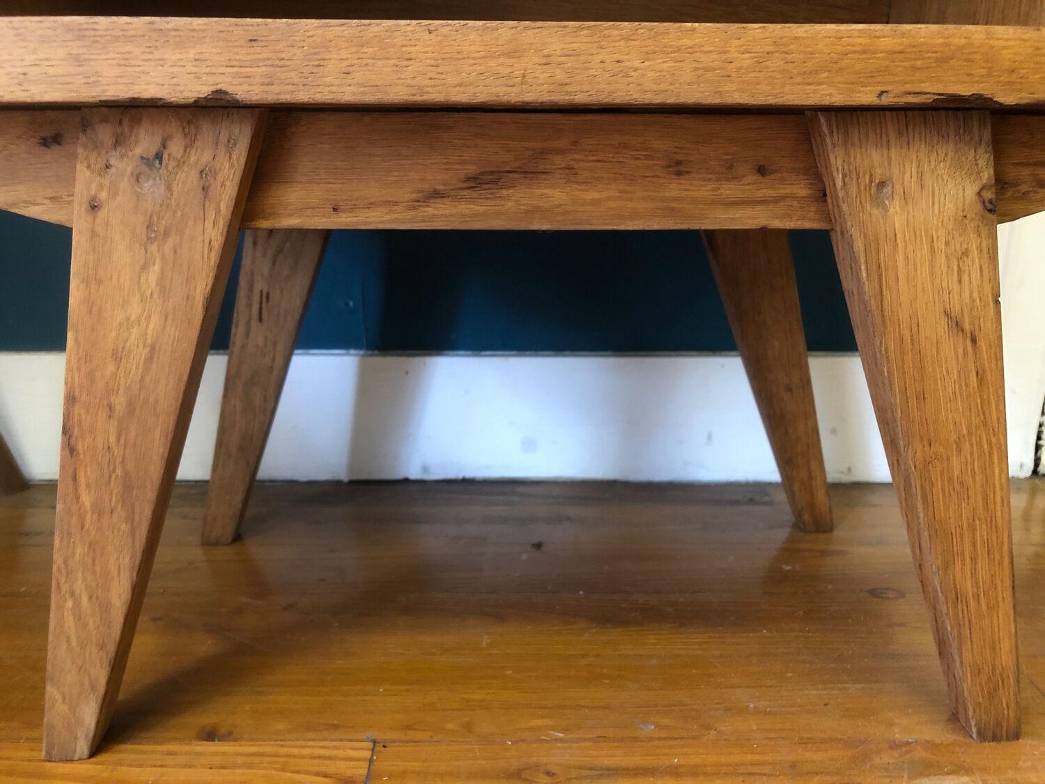 Bedside table compass legs