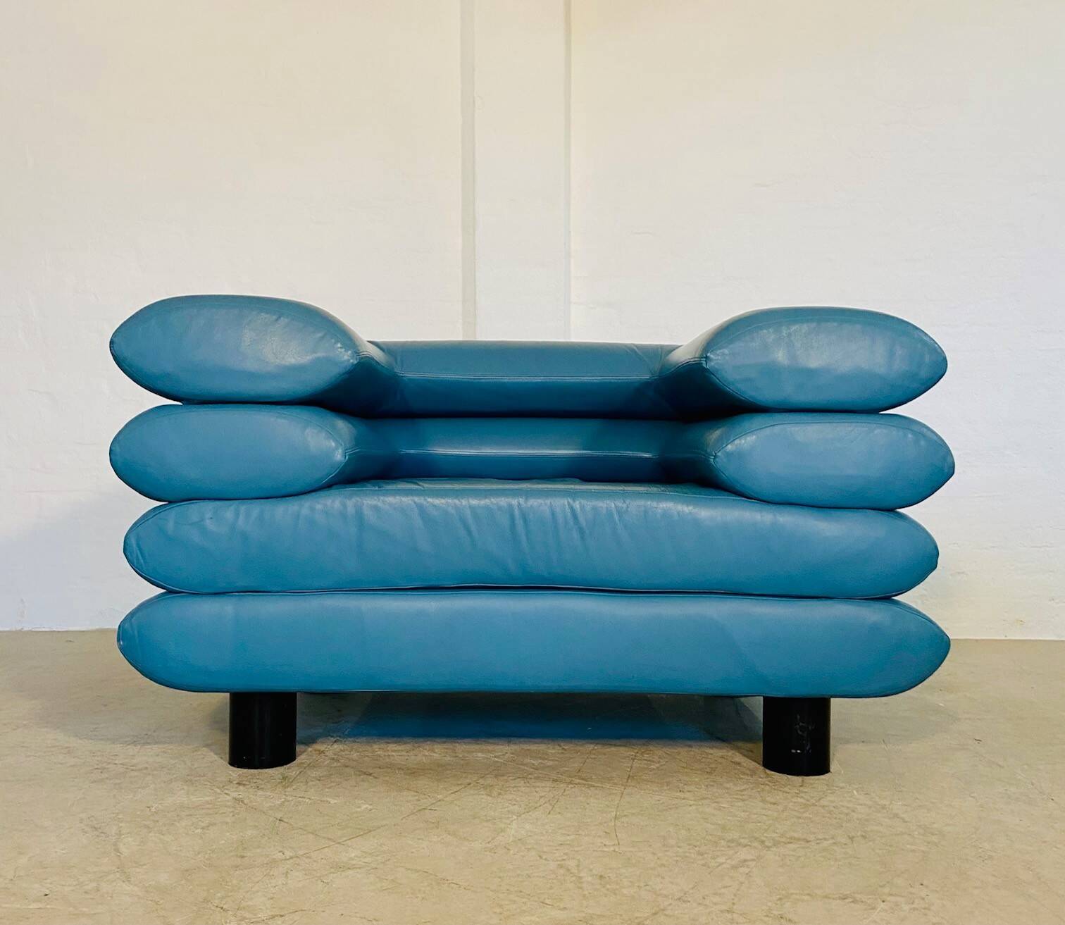 Chaise lounge suédoise vintage rétro en cuir turquoise