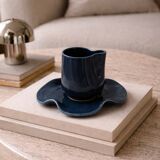 Set of wavy ceramic cup and saucer - petrol blue