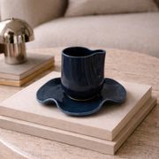 Set tasse & soucoupe ondulée céramique - bleu pétrole