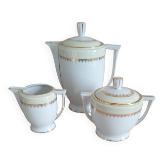Porcelain coffee maker