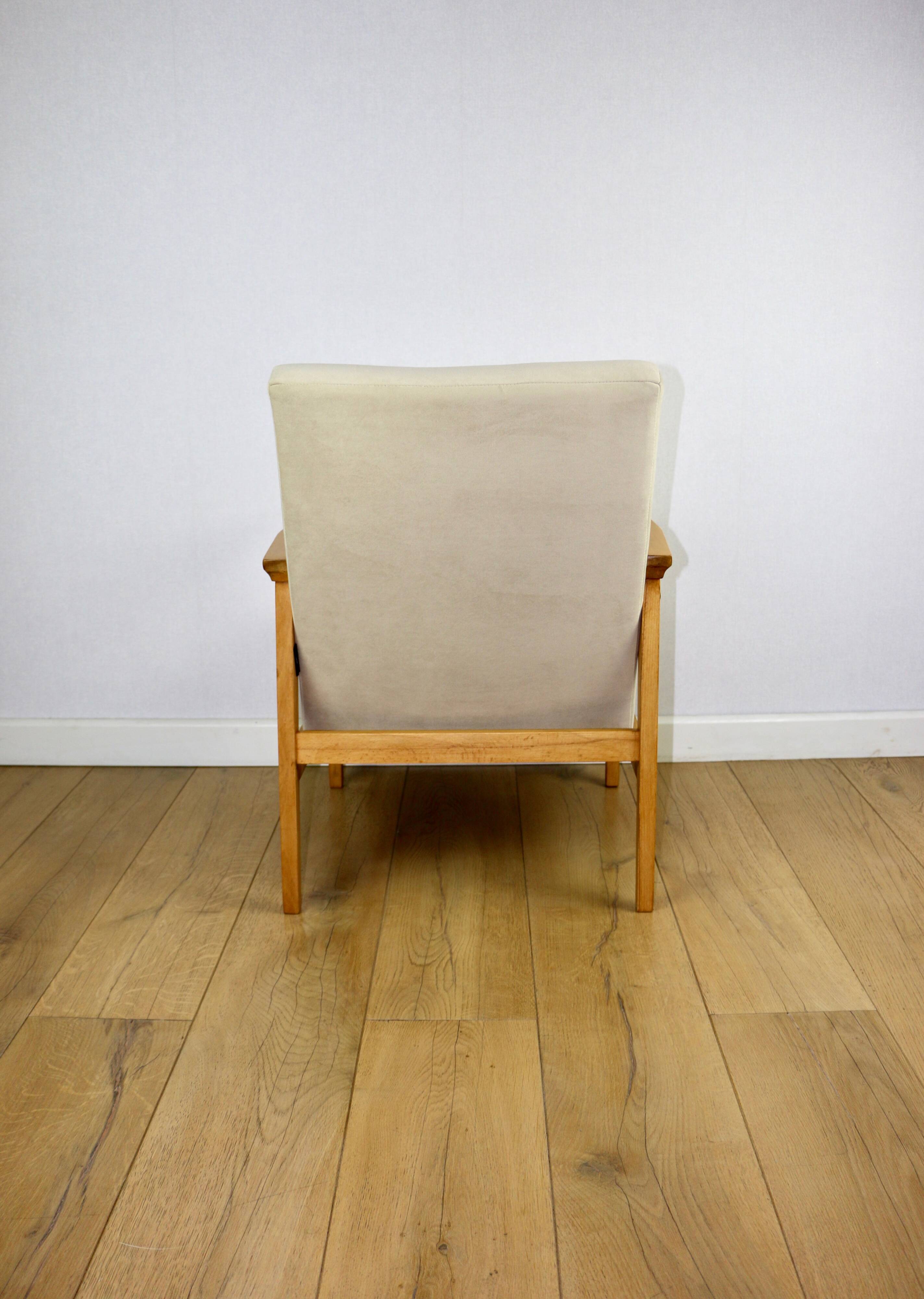Classic armchair Vintage 70s beige - Jade series