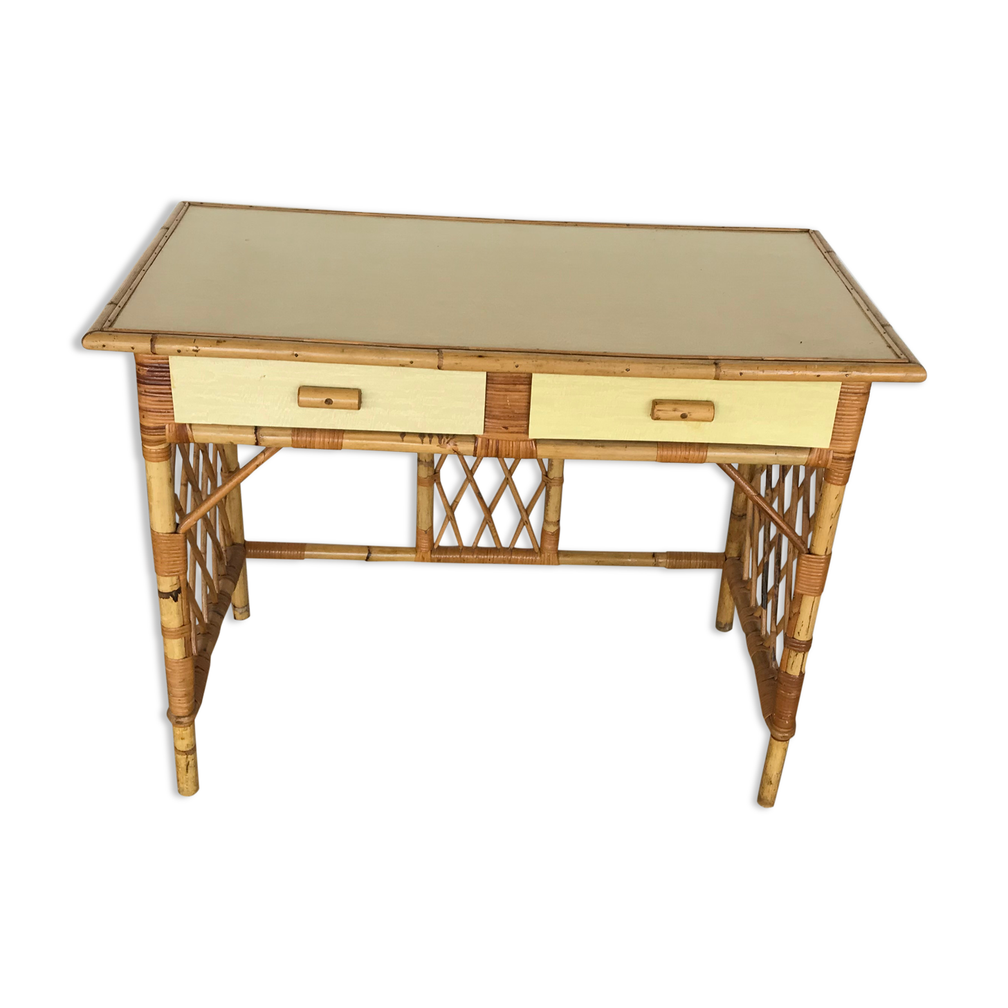 Bamboo desk, façade and formica tray