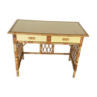 Bamboo desk, façade and formica tray