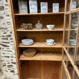 Vitrine parisienne ancienne décapée