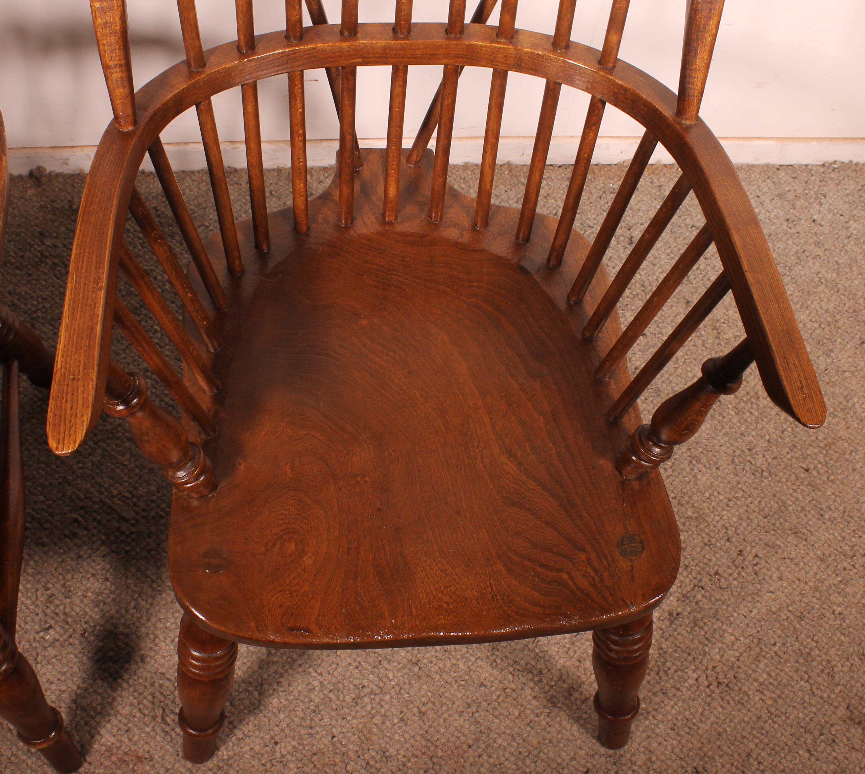 Paire De Fauteuils Windsor Anglais du 19° siècle