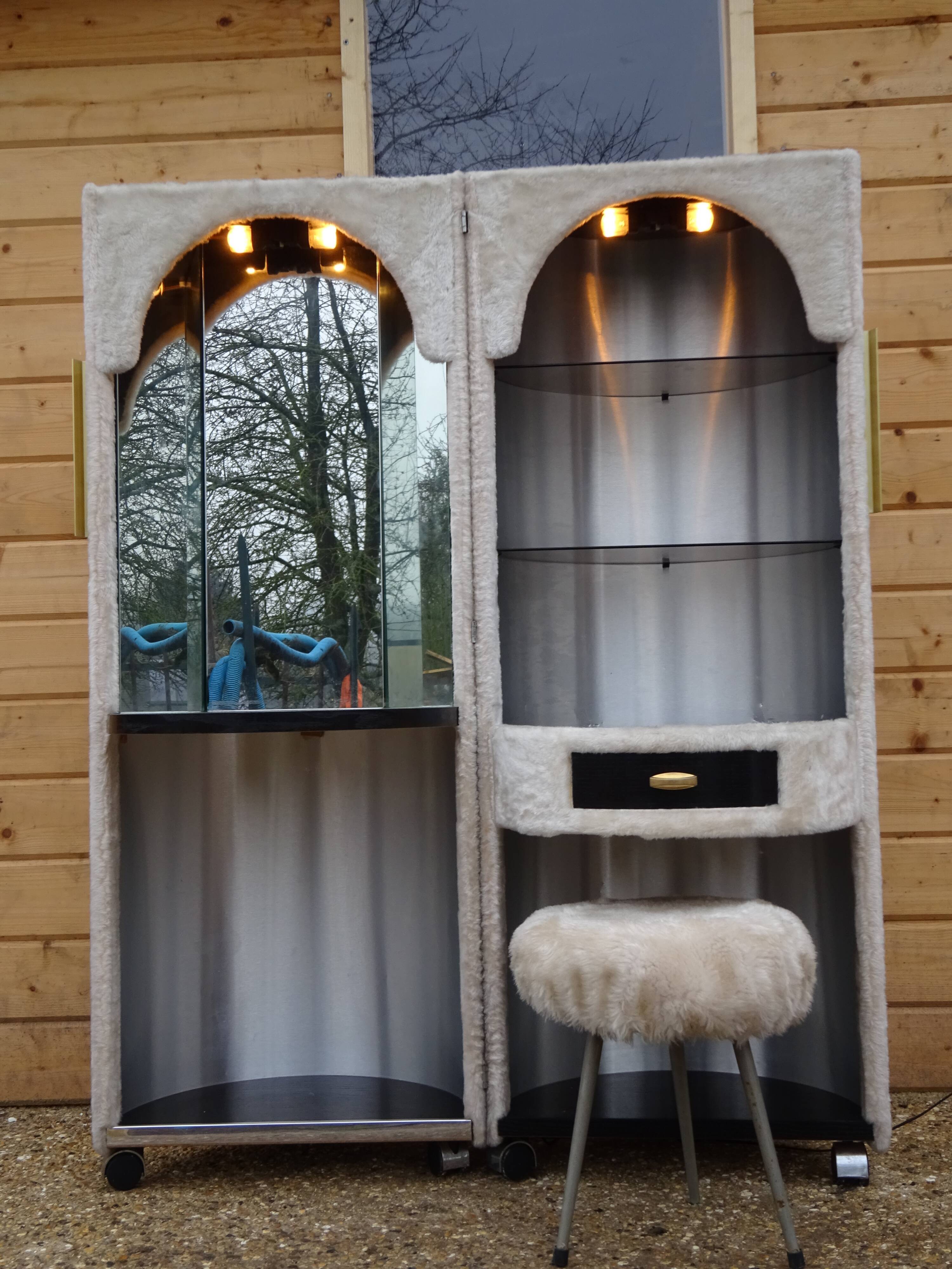 hairdresser rug vintage felt cylindrical