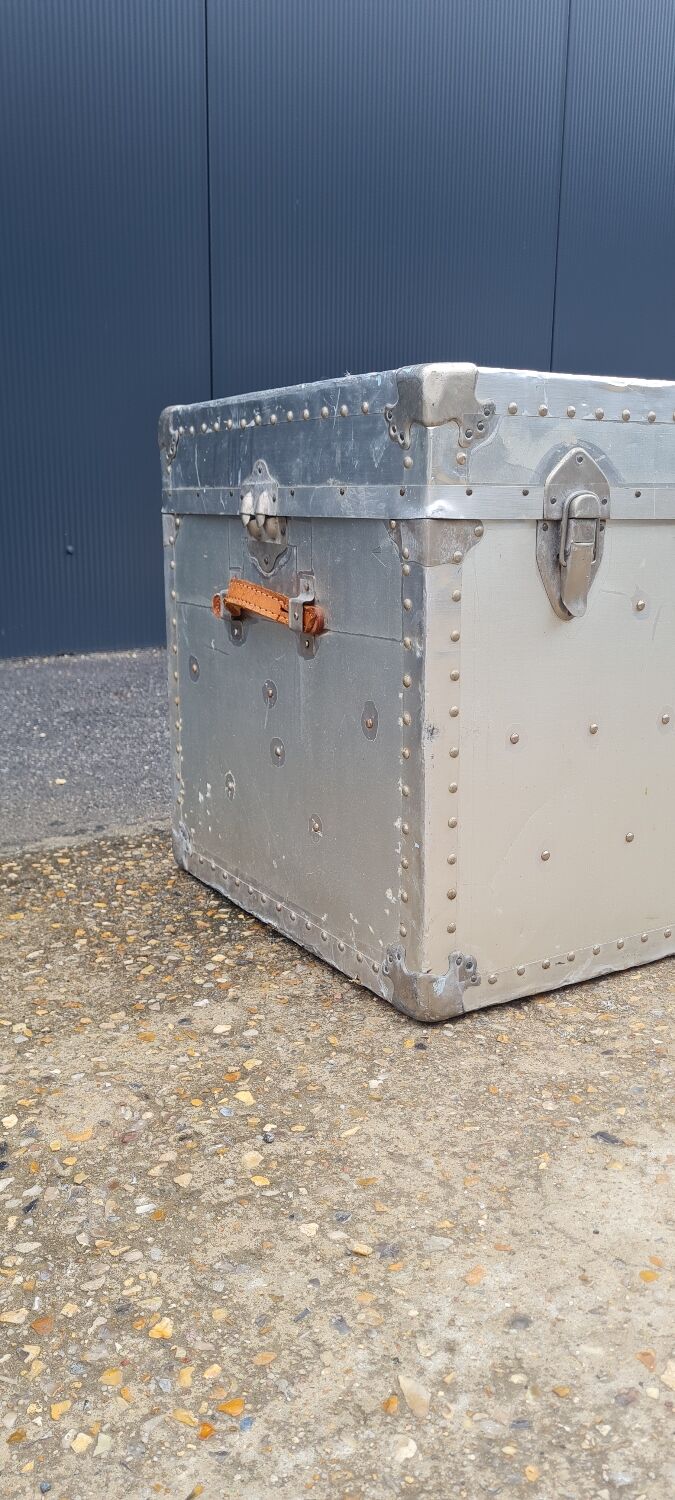 Riveted metal transport trunk