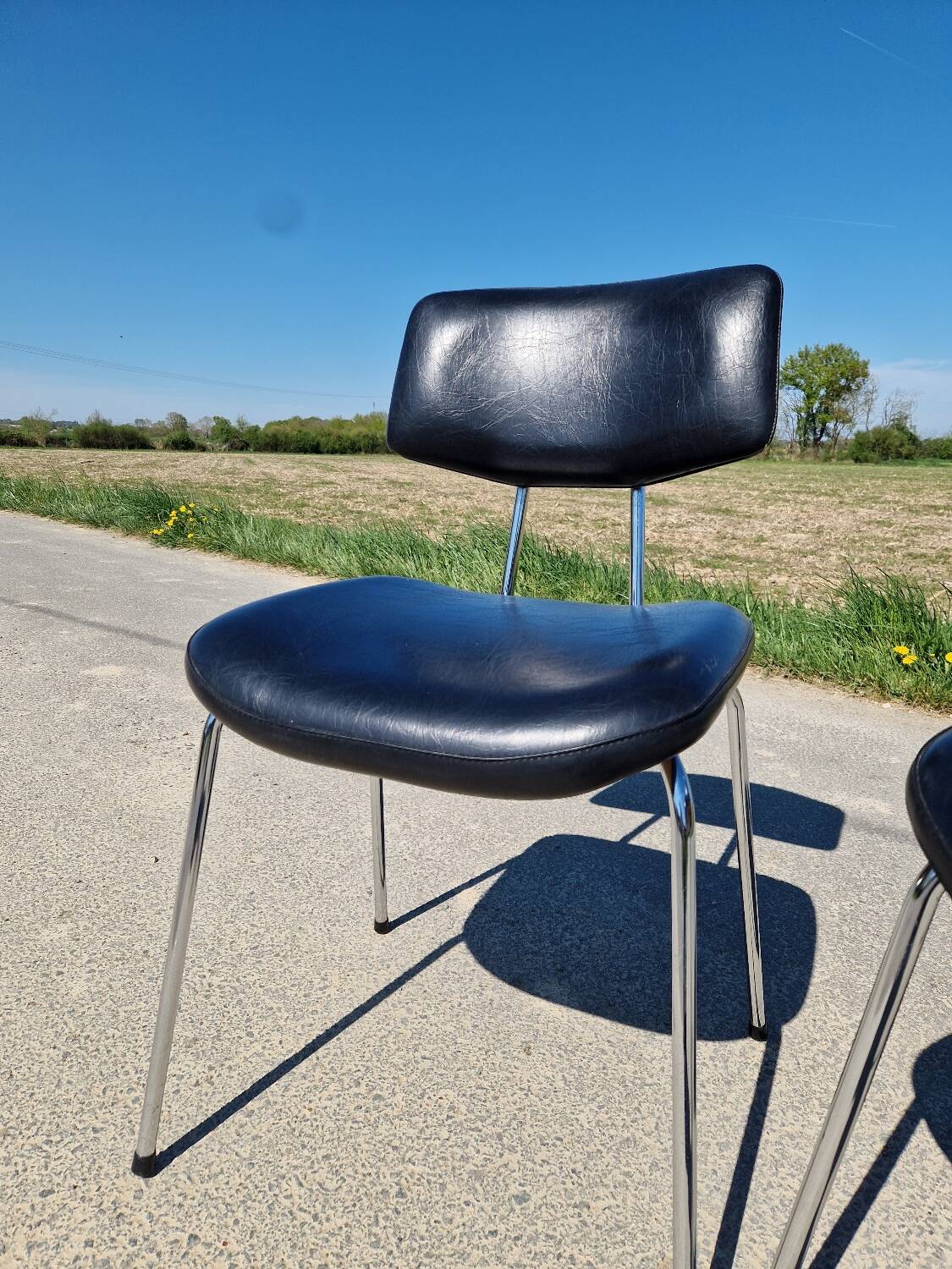 Set of 2 60s designer chairs
