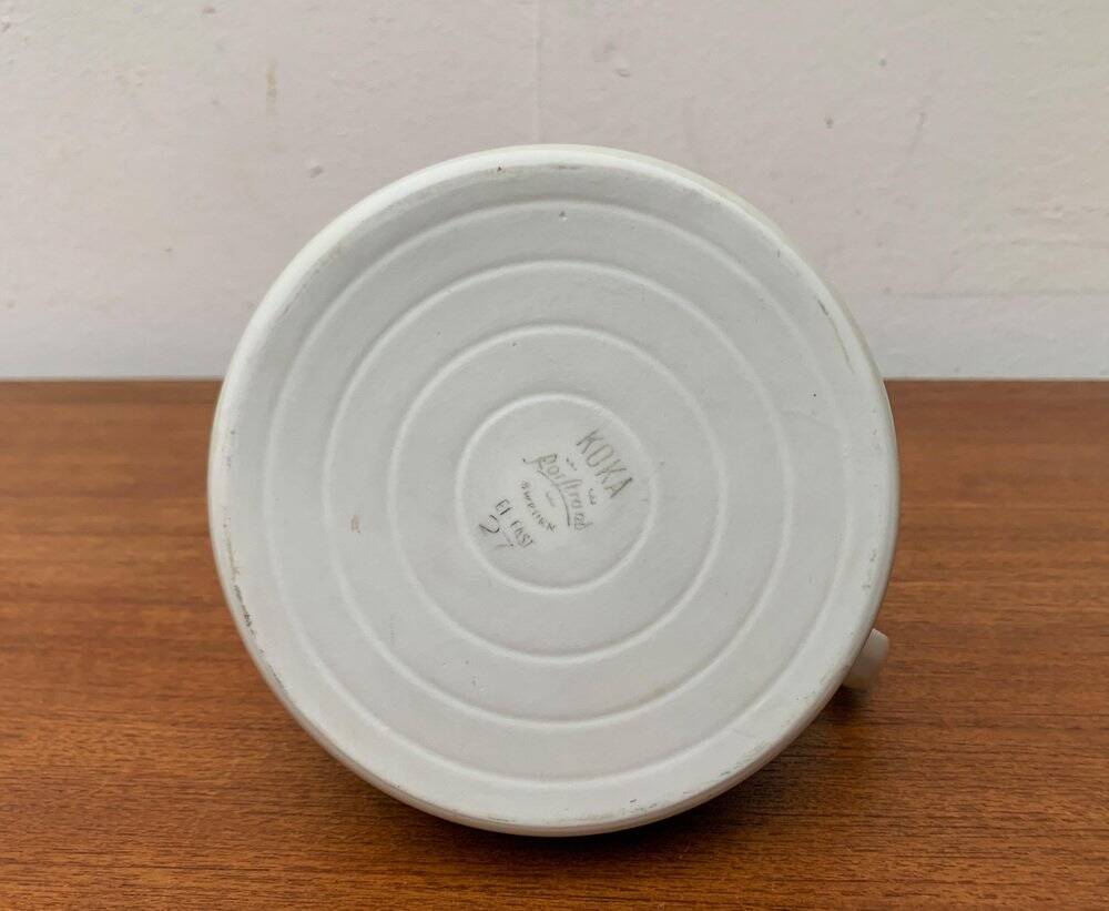 Coffee pot from the Koka Bleu series, Blau, Bla Swedish mid-century by Hertha Bengtson for Rörstrand, 1950s.