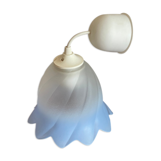 Lampshade, suspension in glass paste