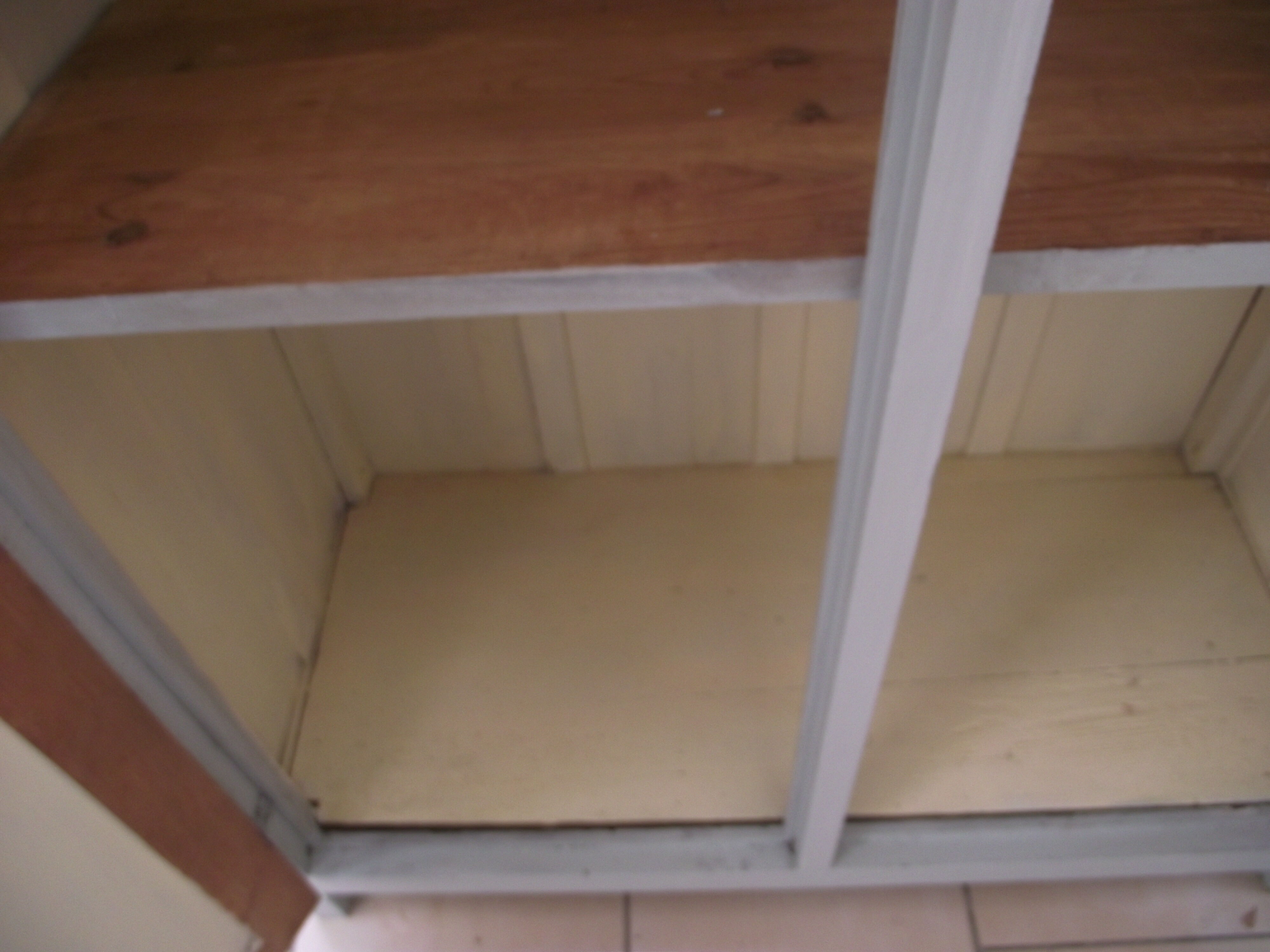 Parisian wardrobe in painted fir from the 30s 40s