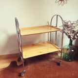 Vintage service with foldable wheels
