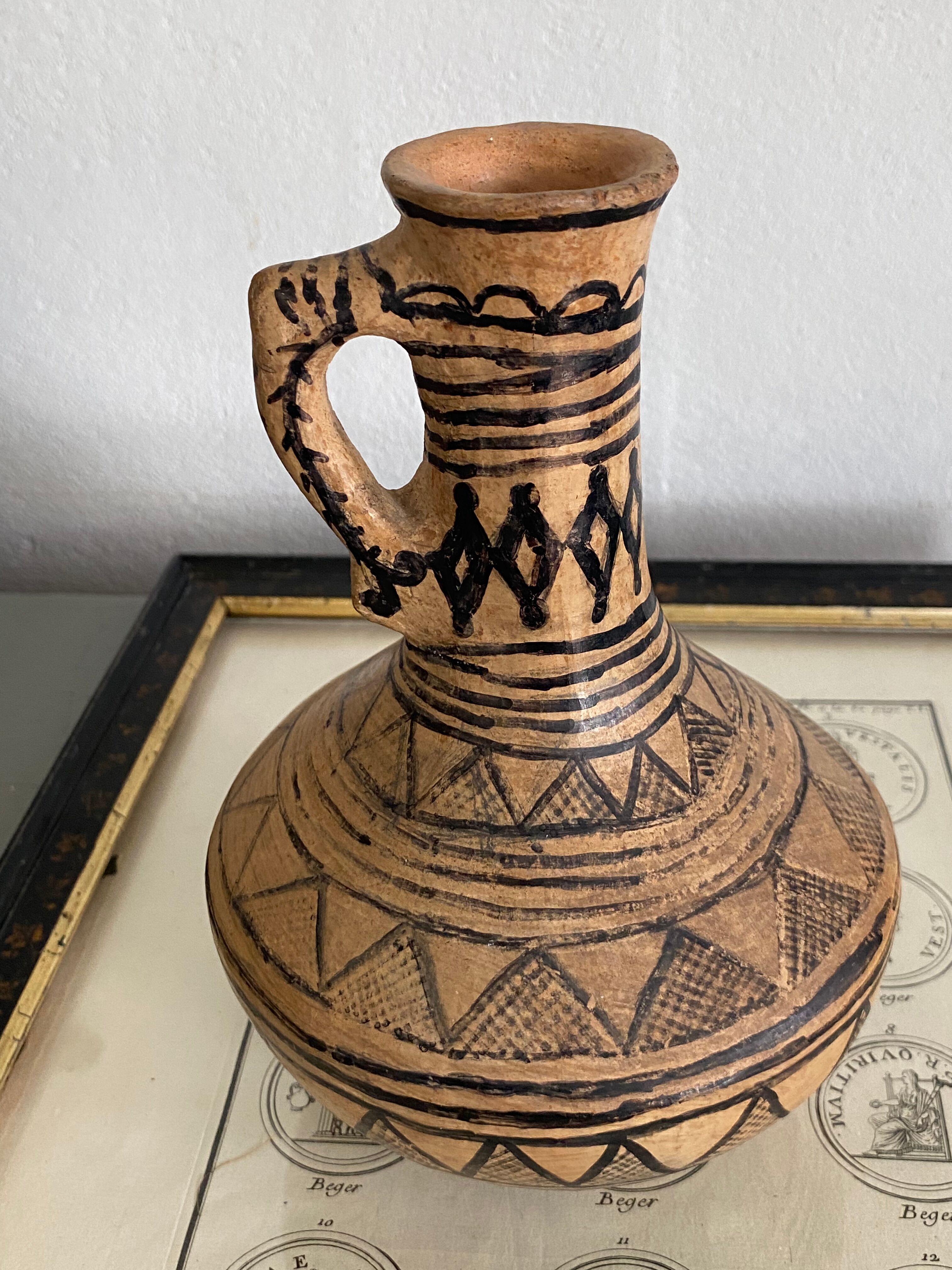Berber vase painted terracotta