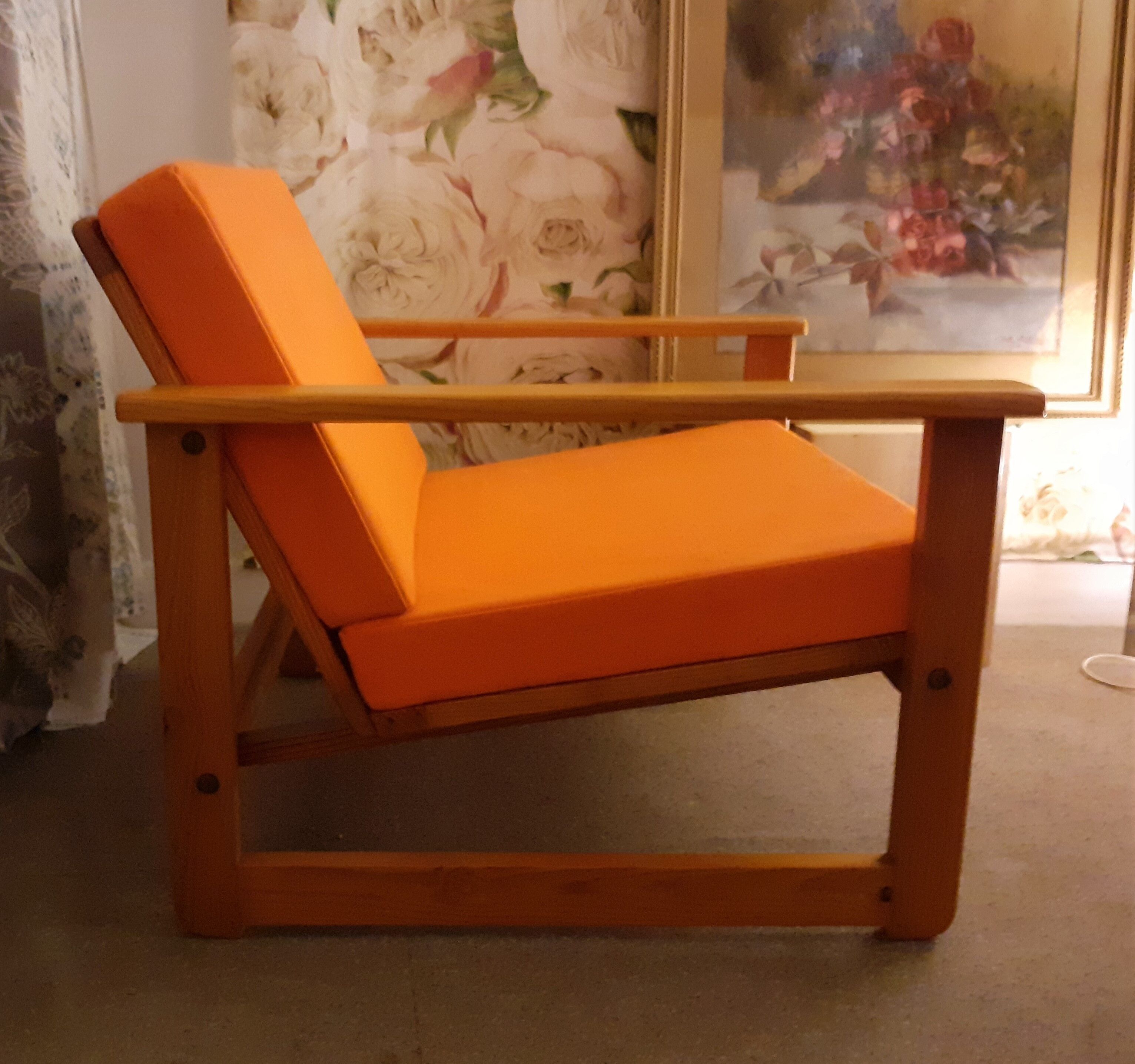 Pair of cubic armchairs
