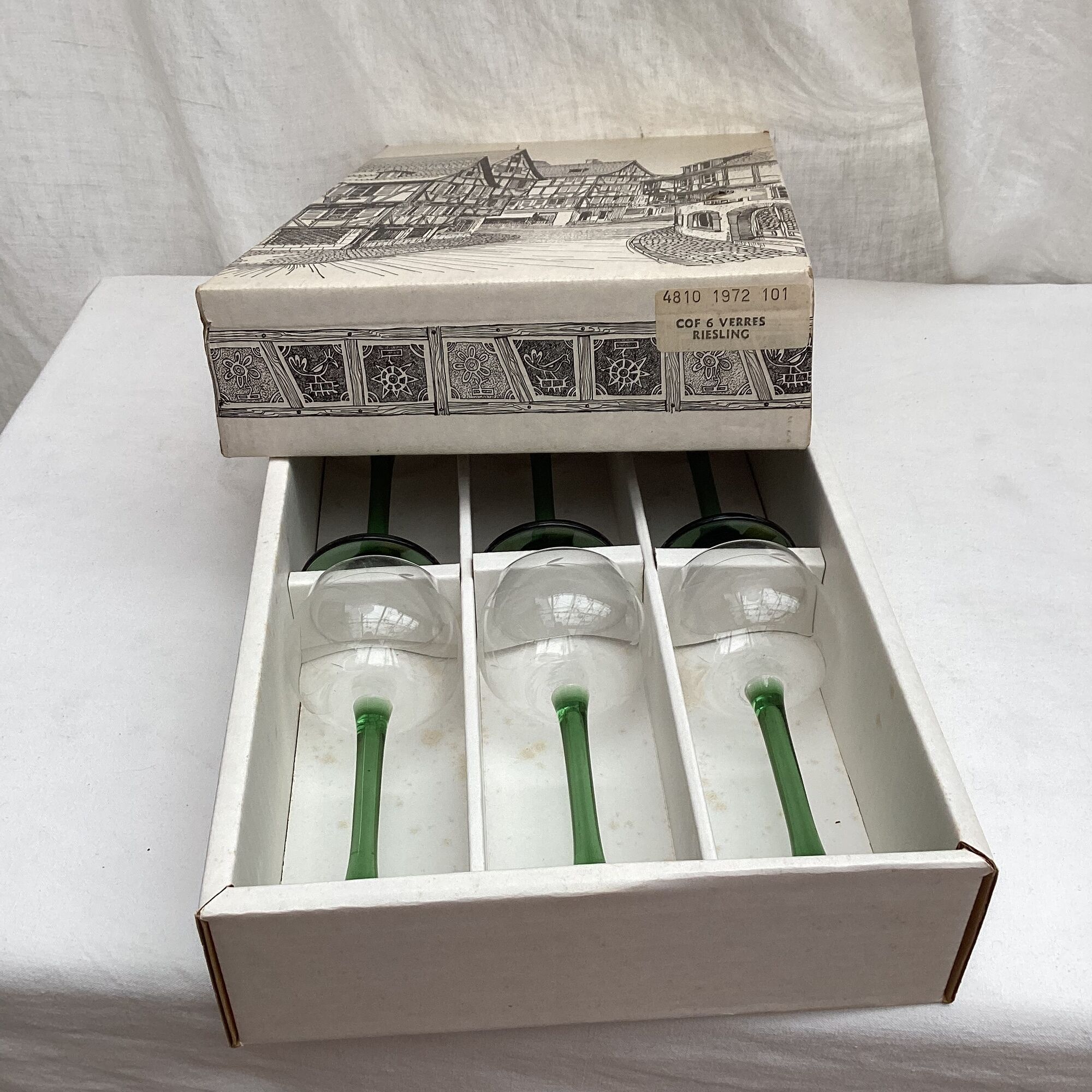 Set of six Riesling wine glasses from the 1970s, dimensions: H-17 cm-D-6.5 cm-
