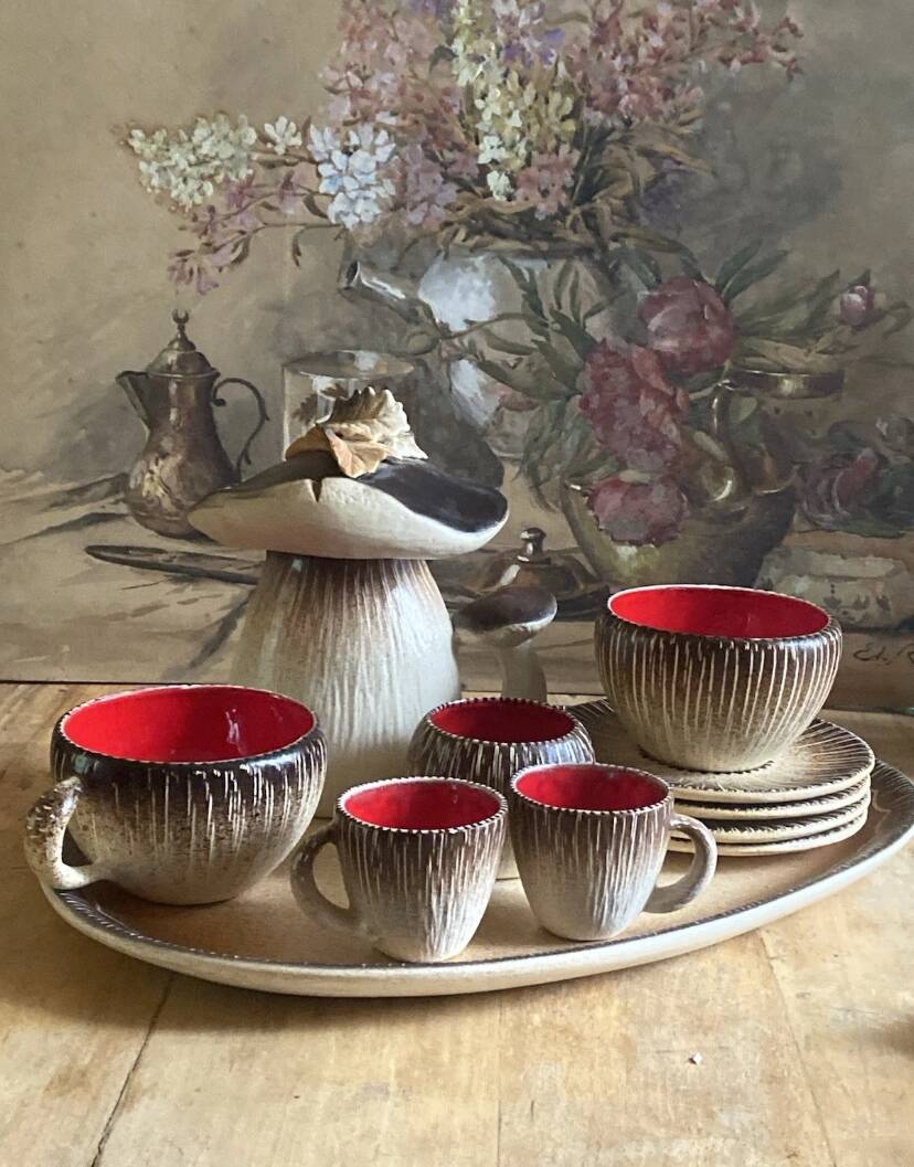 Mushroom-shaped earthenware service by Bruno Dose, vintage 1960s