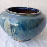 Stoneware planter