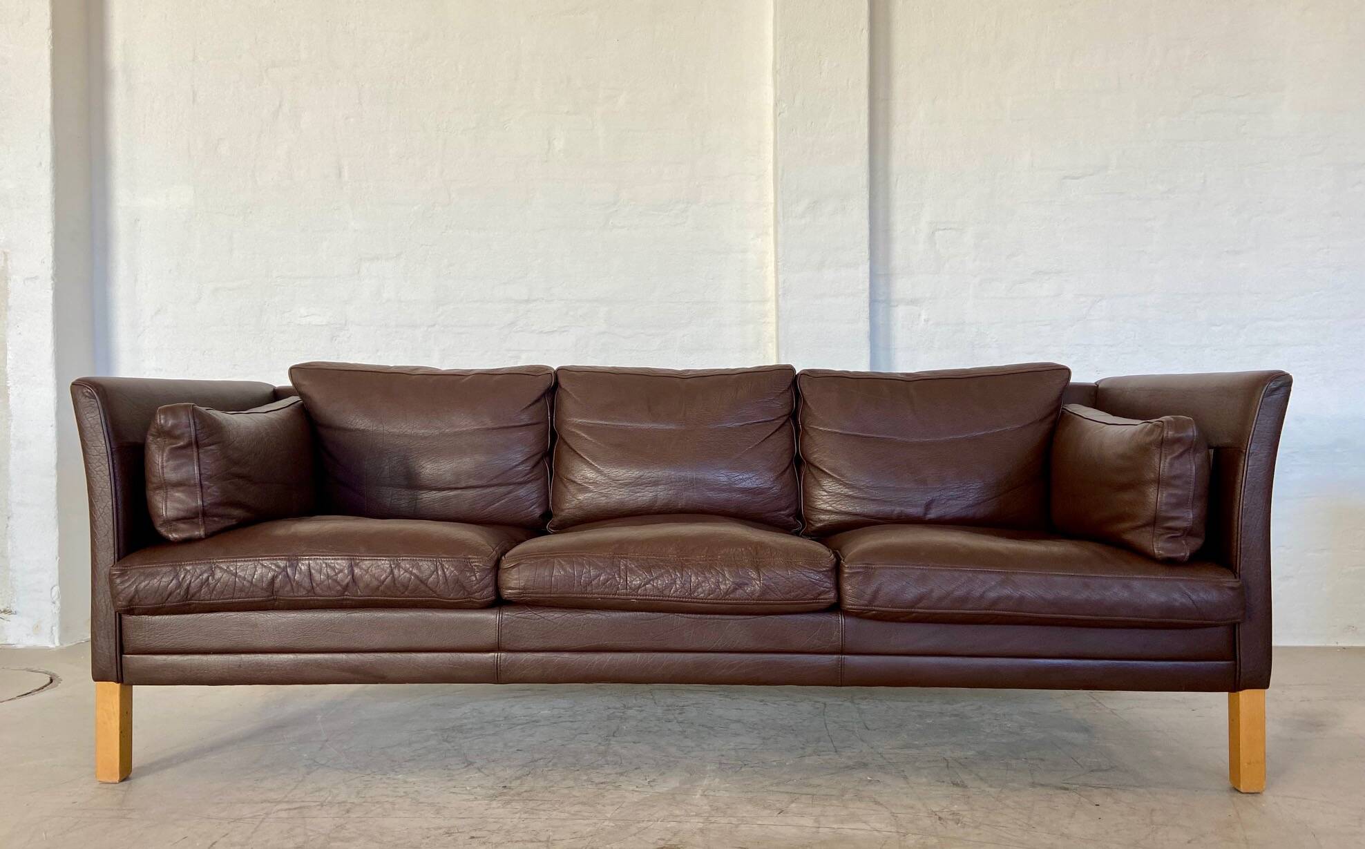MID CENTURY VINTAGE DANISH MOGENS HANSEN 3 PERSON SOFA IN COCO BROWN LEATHE