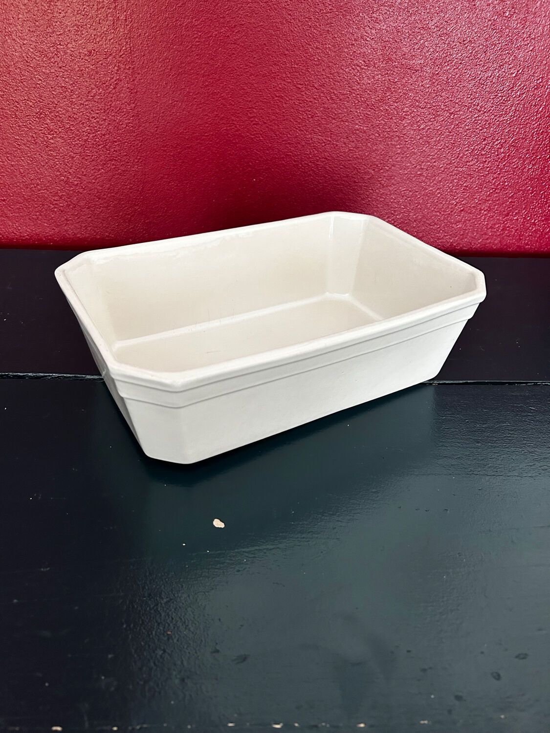 Porcelain oven dish
