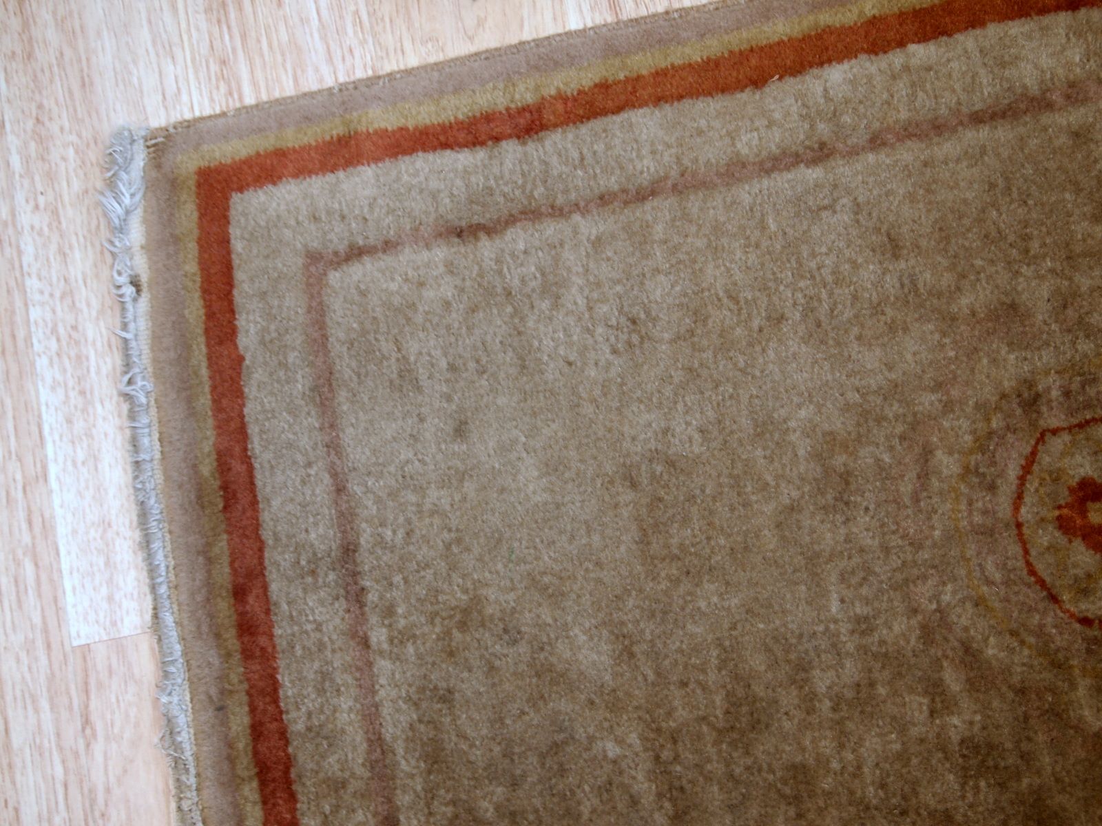 Chinese vintage carpet Art Deco handmade 64cm x 97cm 1970s