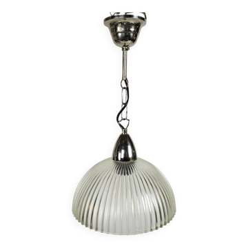Suspension Prisma massif, en verre strié, Belgique, années 1970