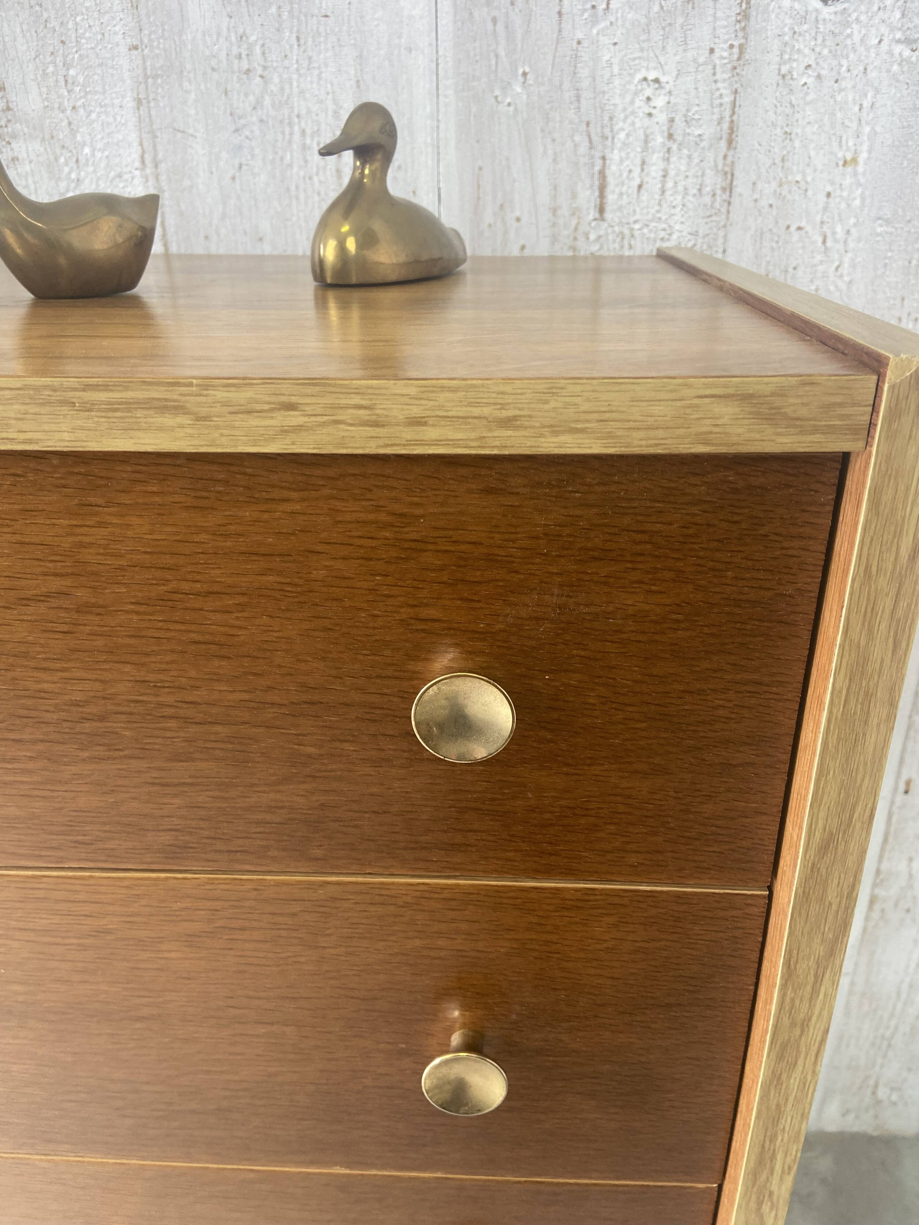 Commode vintage