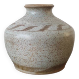 Vase en grès signé