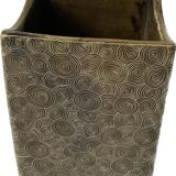 Kissi stone pencil holder