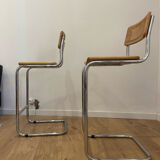 Tabourets de Bar Cesca par Marcel Breuer.