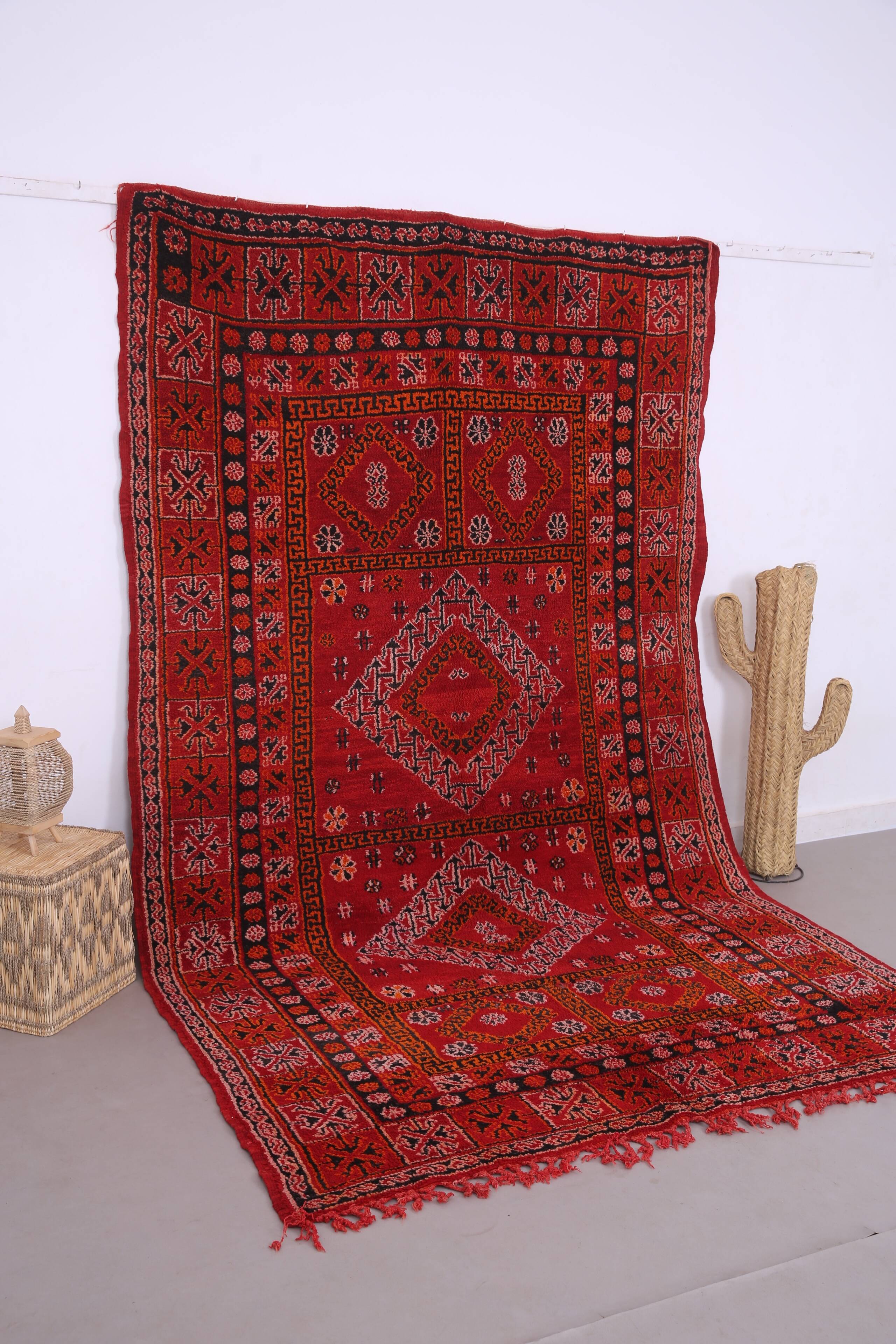 Red Vintage Moroccan Rug 192 x 321 cm - Berber Wool Rug - Handmade Rug Boho