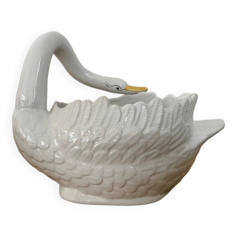 Swan plant pot